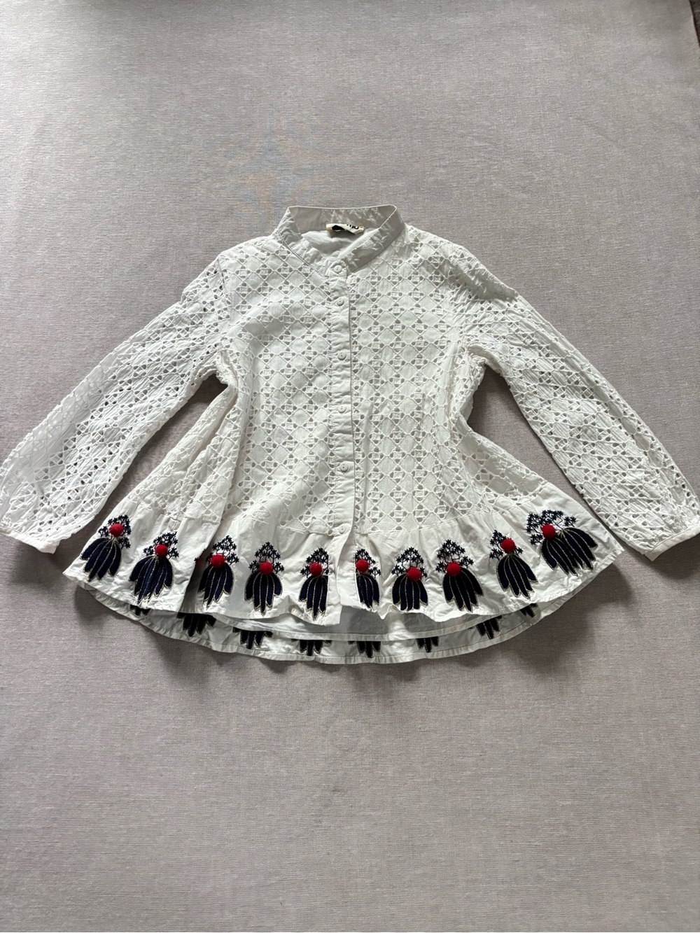Mu Mu White Eyelet Button-Front Blouse with Navy and Red Embroidery Pom Pom